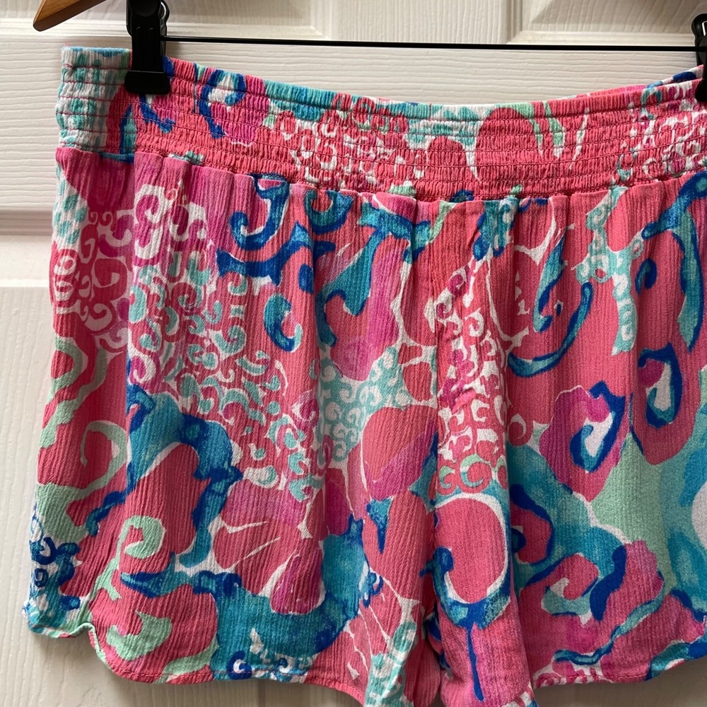Lilly Pulitzer 'Kat Shorts' L 'Coral Reef' Cruise Rayon Pull On Beach Shorts